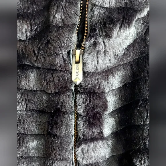 Used! Guess Sophy Faux-Fur Jacket - Picture 4 of 5